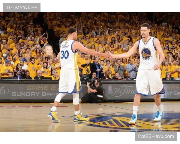 凯塞多携手队友默契配合，球队表现亮眼稳步提升