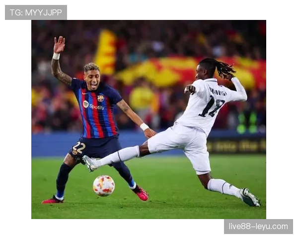 卡马文加强势对抗助球队逆转,关键表现闪耀全场 卡马文加强势对抗助球队逆转,关键表现闪耀全场