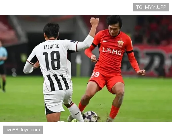 门兴格拉德巴赫引援补强阵容,剑指新赛季高光表现 门兴格拉德巴赫引援补强阵容,剑指新赛季高光表现