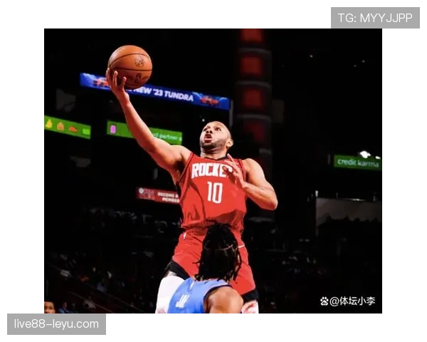 弗赖堡攻防兼备状态火热,连胜势头创赛季新高 弗赖堡攻防兼备状态火热,连胜势头创赛季新高