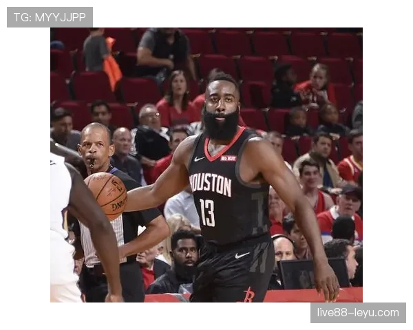 毕巴防守体系再显威力，球队在关键战役中逆转战局表现亮眼