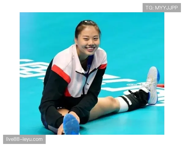 龚翔宇家的冰箱里居然塞满了蛋白粉，连饮料都喝零卡的